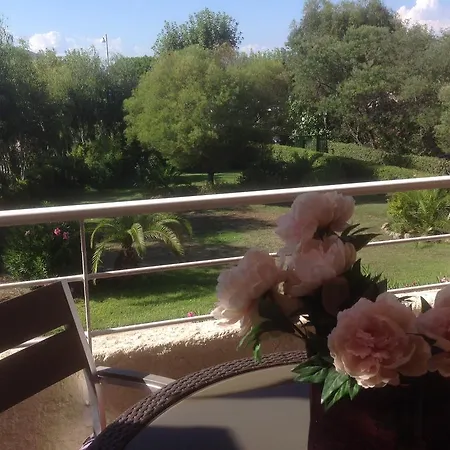 Appartement Brigitte Centre Tropez Parking Piscine Wifi Vue